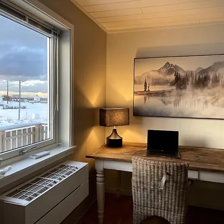 Strandhus Med Panoramautsikt * Sand (Nordland)