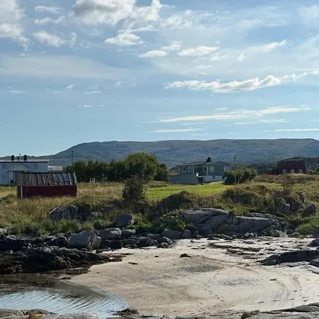 Strandhus Med Panoramautsikt 펜션