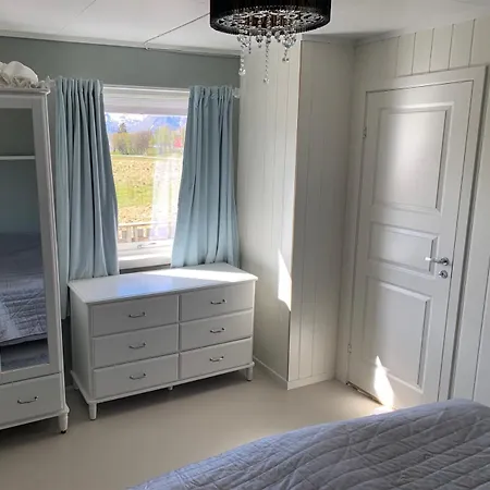 Strandhus Med Panoramautsikt Sand (Nordland)