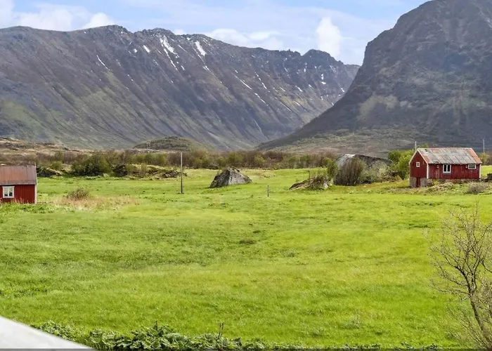 Vakantiehuis Strandhus Med Panoramautsikt Sand (Nordland)
