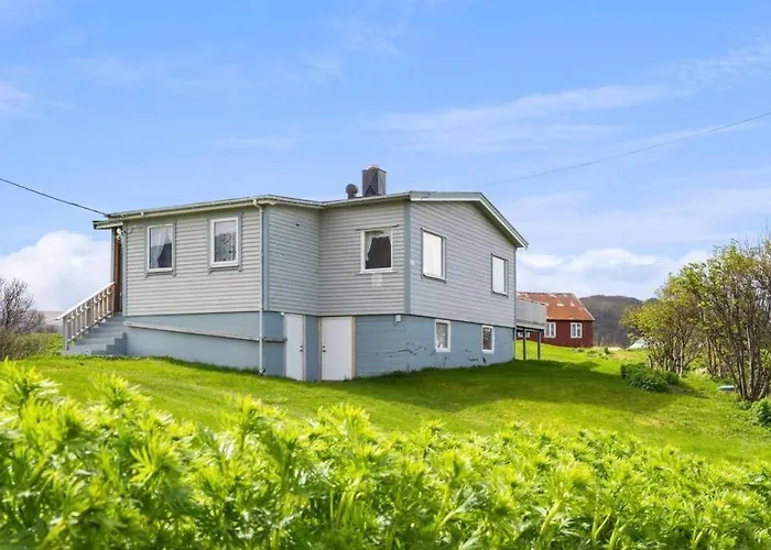 Strandhus Med Panoramautsikt Vakantiehuis Sand (Nordland)